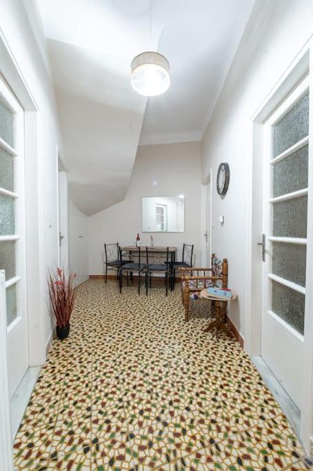 Apartment Tranquil Eclectic Townhome *