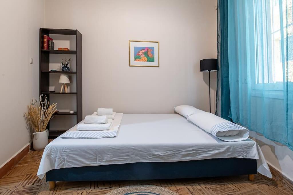 Apartment Tranquil Eclectic Townhome Iraklio