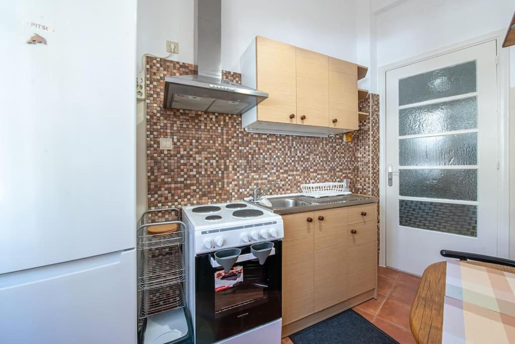 Apartment Tranquil Eclectic Townhome *